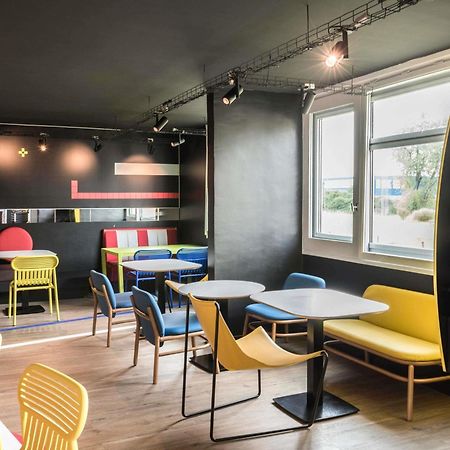 Ibis Styles Lyon Bron Eurexpo Hotell Exteriör bild