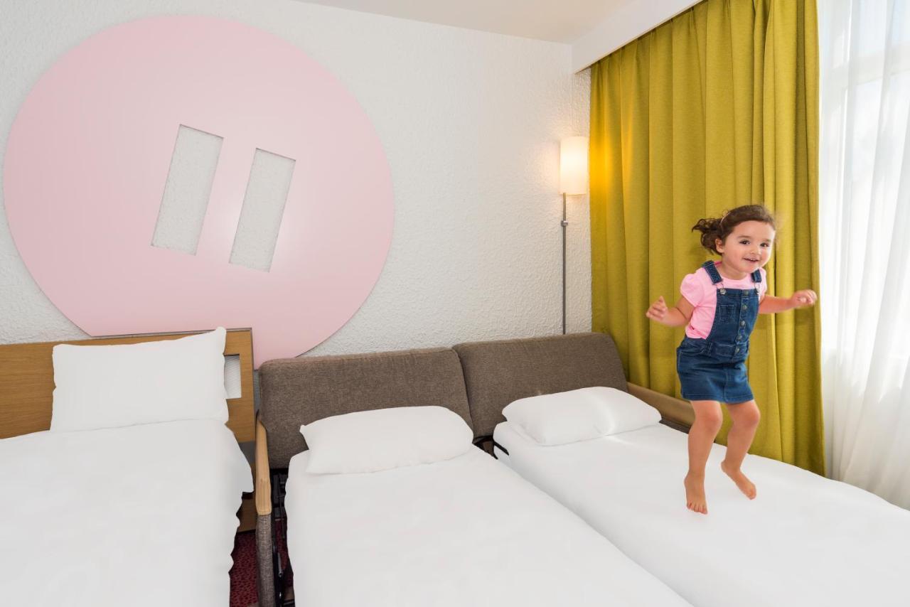 Ibis Styles Lyon Bron Eurexpo Hotell Exteriör bild